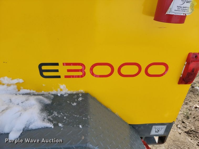 image for item JG9654 2013 Wacker Neuson E3000  ground thaw trailer