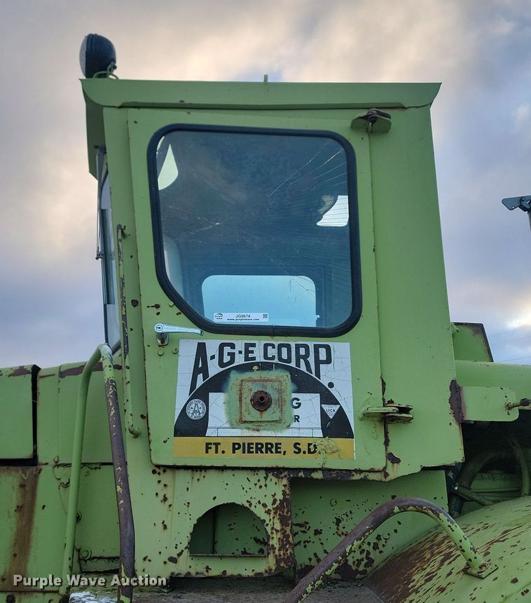 image for item JG9674 1972 Terex 72-51 AA  wheel loader