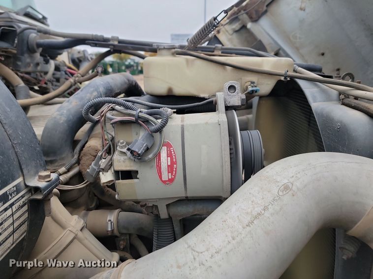 image for item JG9675 1995 Ford LTA9000  dump truck