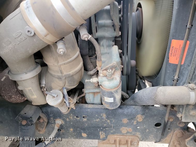 image for item JG9675 1995 Ford LTA9000  dump truck