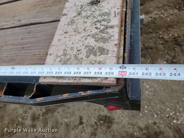 image for item JG9676 2012 Dressen Custom Trailers  utility trailer