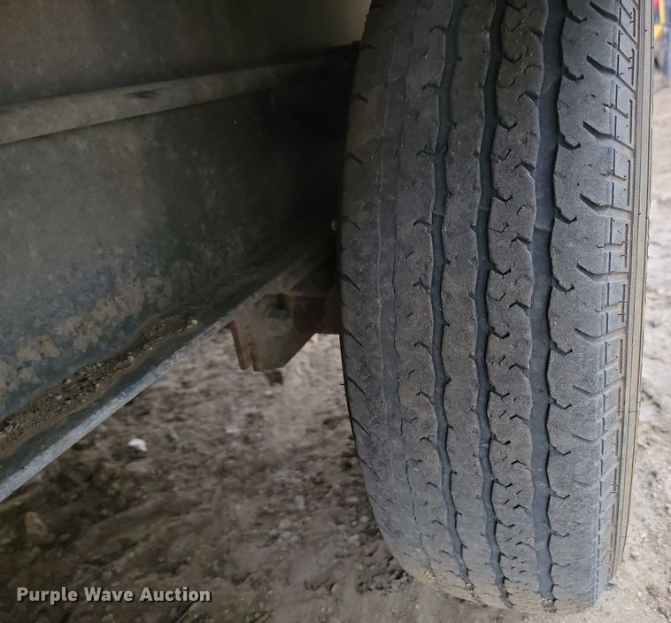 image for item JG9676 2012 Dressen Custom Trailers  utility trailer