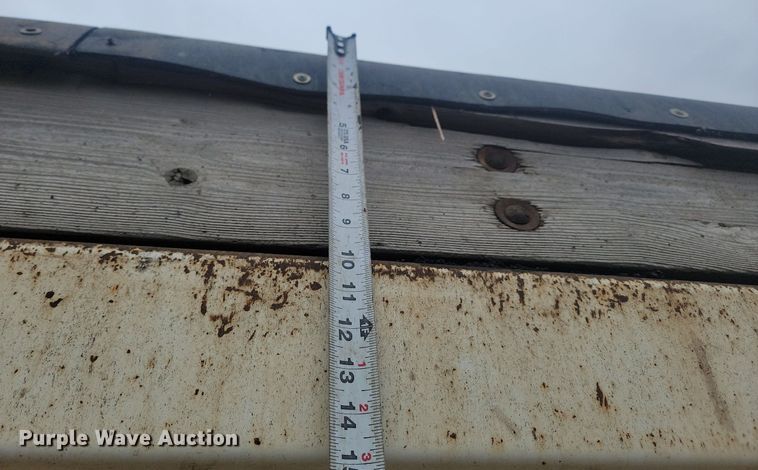 image for item JG9685 1999 Freightliner FL112  dump truck