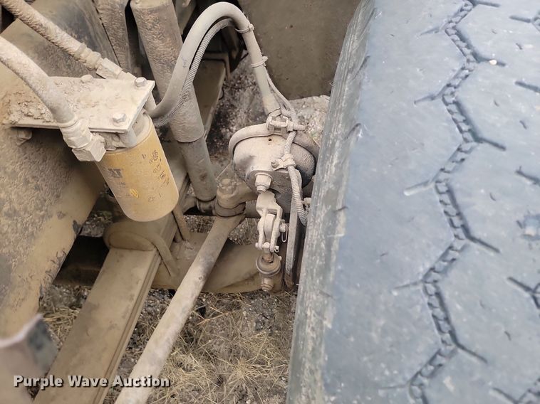 image for item JG9685 1999 Freightliner FL112  dump truck