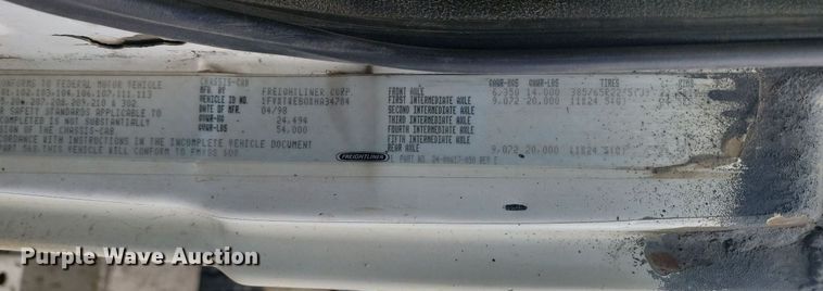 image for item JG9685 1999 Freightliner FL112  dump truck