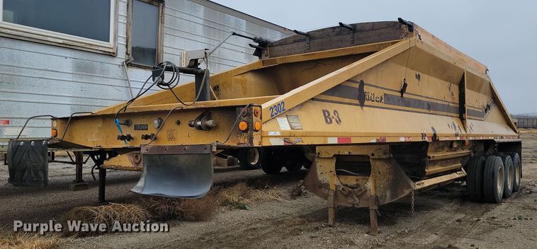 image for item JG9686 1996 Midland MG 40 Clam  bottom dump trailer