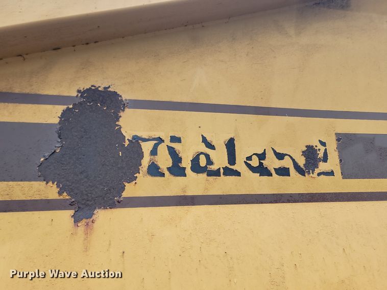 image for item JG9686 1996 Midland MG 40 Clam  bottom dump trailer