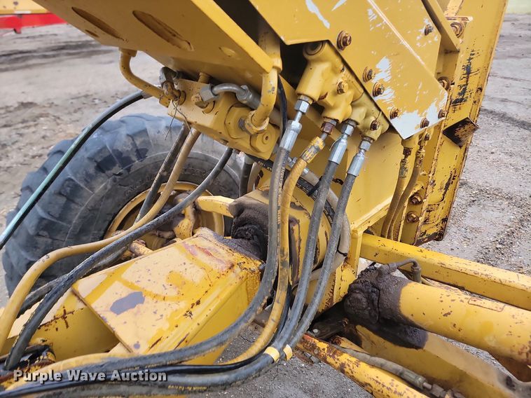 image for item JG9687 1992 Caterpillar 140G  motor grader