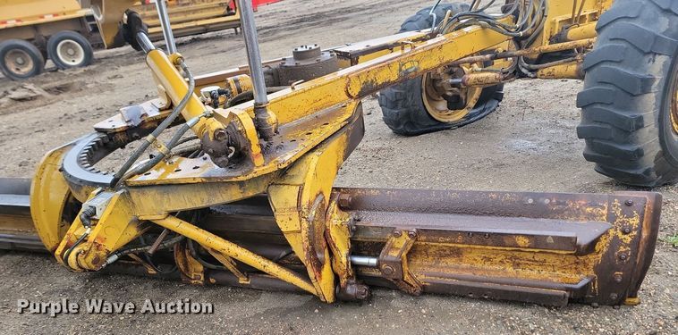 image for item JG9687 1992 Caterpillar 140G  motor grader