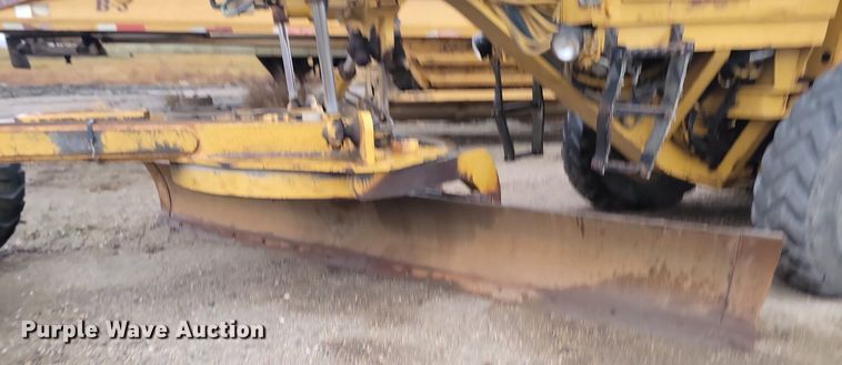 image for item JG9687 1992 Caterpillar 140G  motor grader