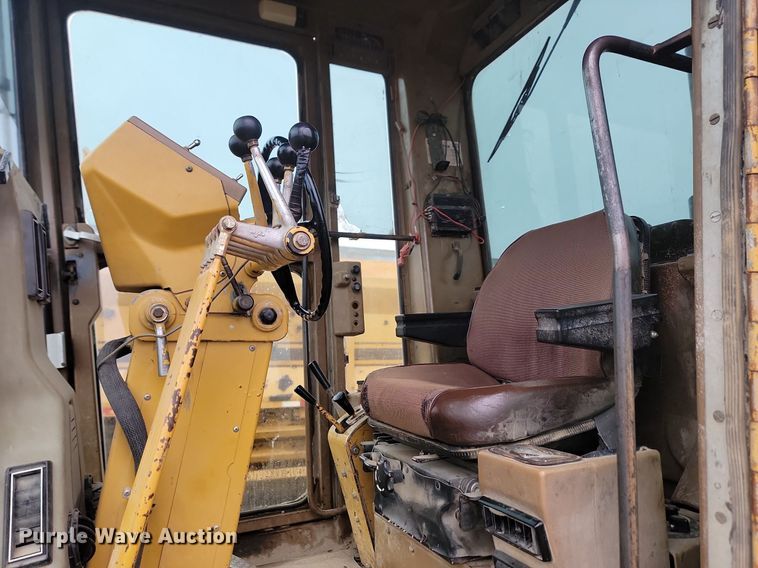 image for item JG9687 1992 Caterpillar 140G  motor grader