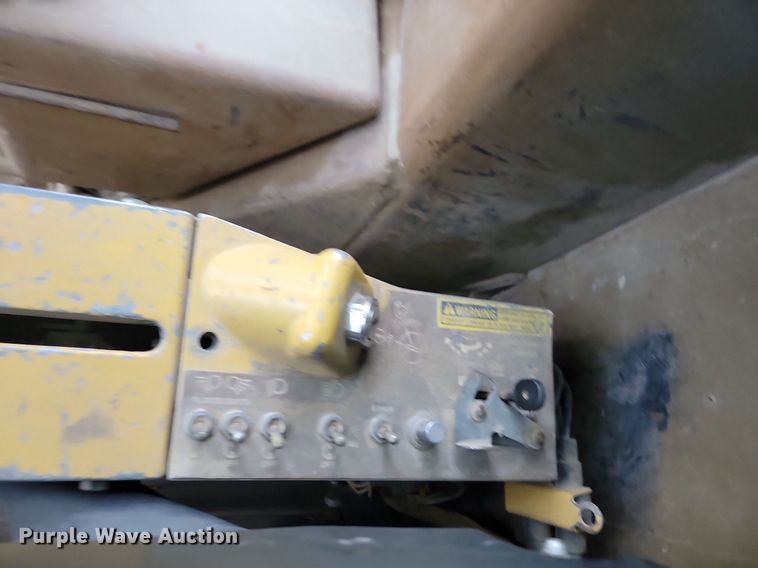 image for item JG9687 1992 Caterpillar 140G  motor grader