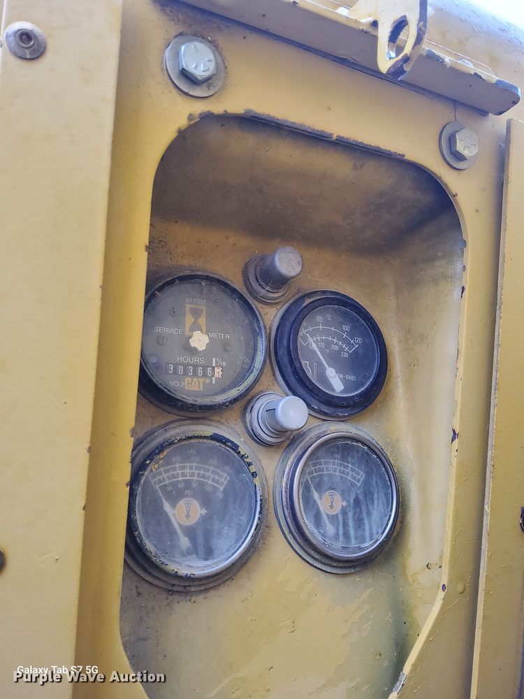 image for item JG9687 1992 Caterpillar 140G  motor grader