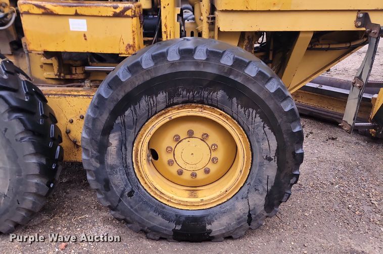 image for item JG9687 1992 Caterpillar 140G  motor grader