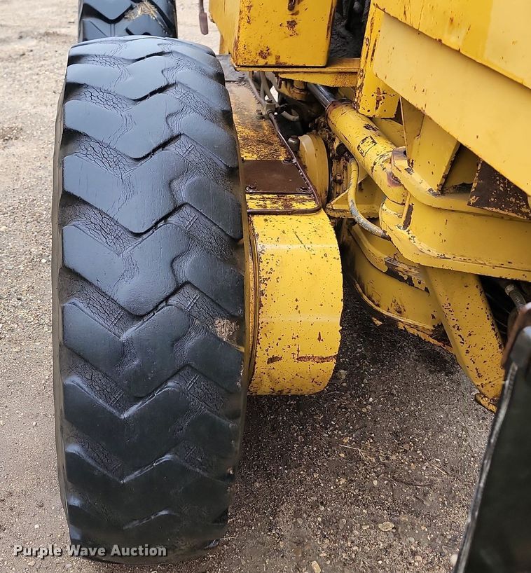 image for item JG9687 1992 Caterpillar 140G  motor grader