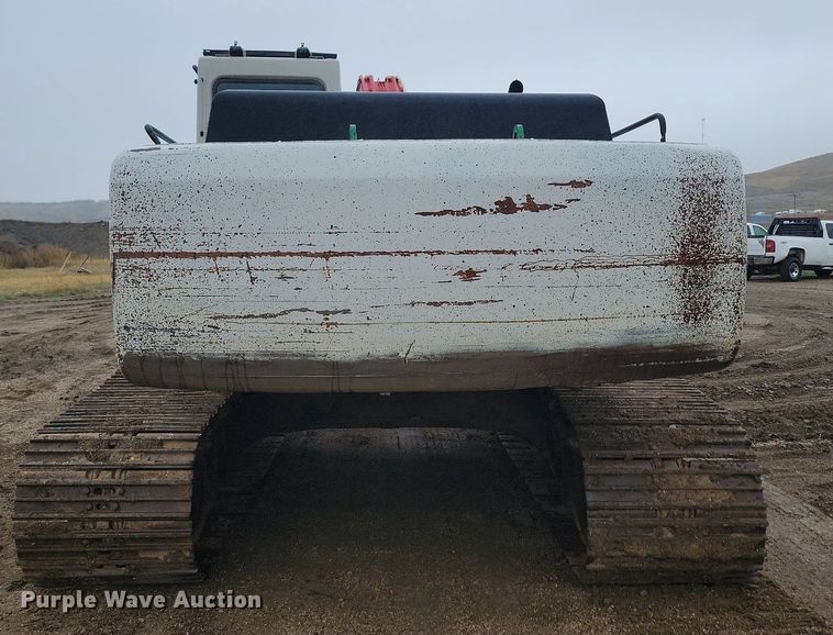 image for item JG9688 1997 Link-Belt 3400 Quantum  long reach excavator