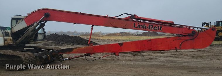 image for item JG9688 1997 Link-Belt 3400 Quantum  long reach excavator