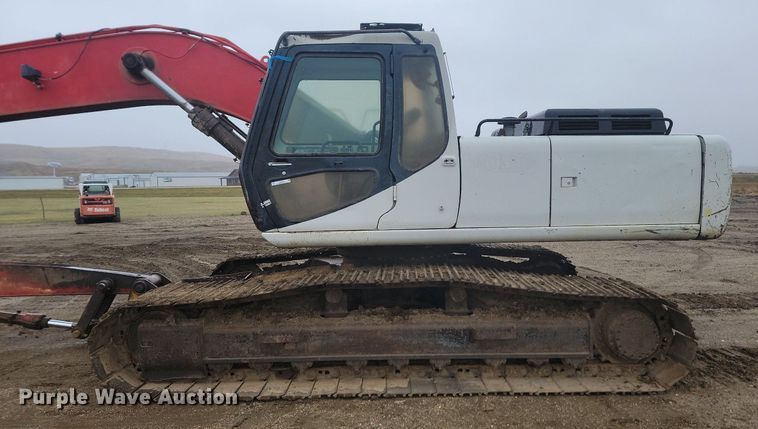 image for item JG9688 1997 Link-Belt 3400 Quantum  long reach excavator
