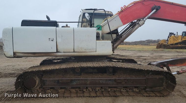 image for item JG9688 1997 Link-Belt 3400 Quantum  long reach excavator