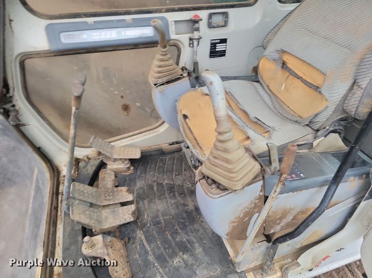 image for item JG9688 1997 Link-Belt 3400 Quantum  long reach excavator