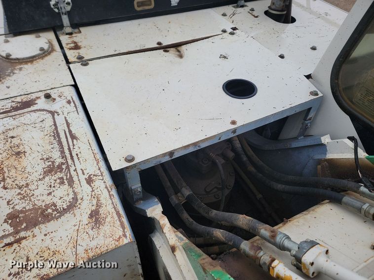 image for item JG9688 1997 Link-Belt 3400 Quantum  long reach excavator