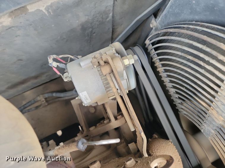 image for item JG9688 1997 Link-Belt 3400 Quantum  long reach excavator