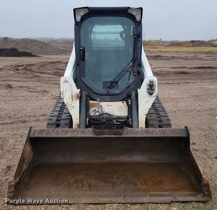 image for item JG9690 2016 Bobcat T590  skid steer loader