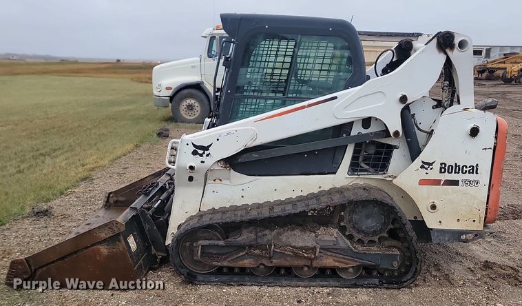 image for item JG9690 2016 Bobcat T590  skid steer loader