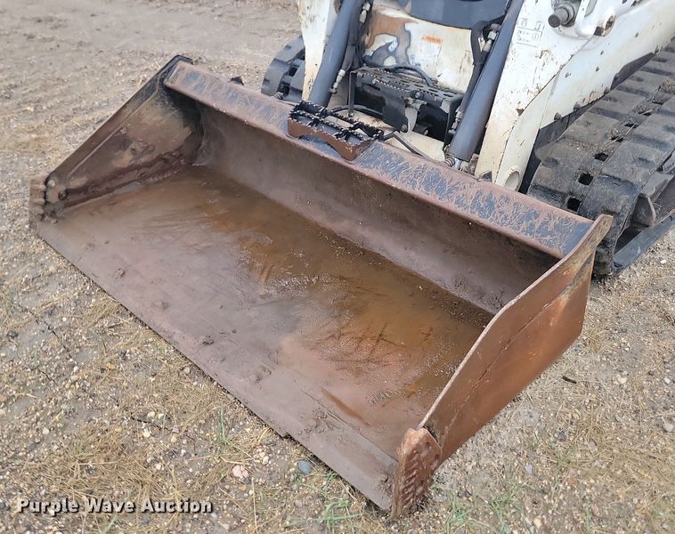 image for item JG9690 2016 Bobcat T590  skid steer loader
