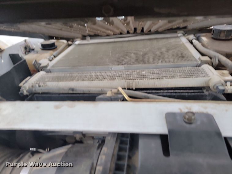 image for item JG9690 2016 Bobcat T590  skid steer loader