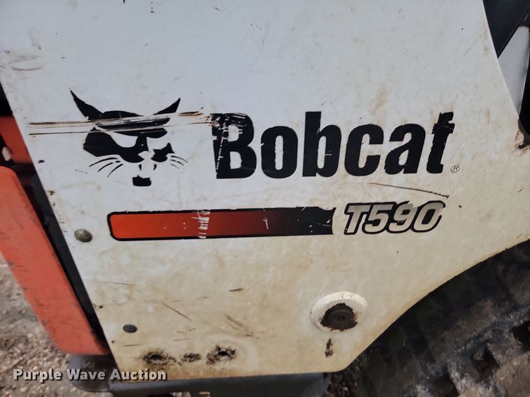 image for item JG9690 2016 Bobcat T590  skid steer loader