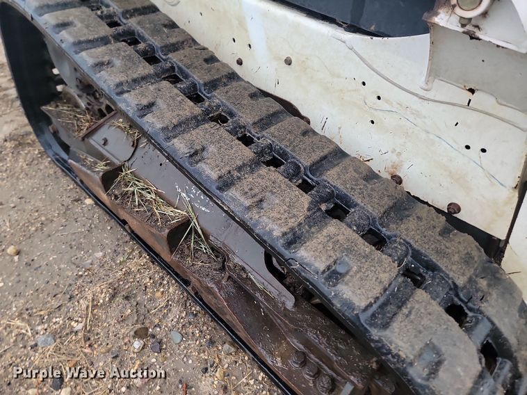 image for item JG9690 2016 Bobcat T590  skid steer loader