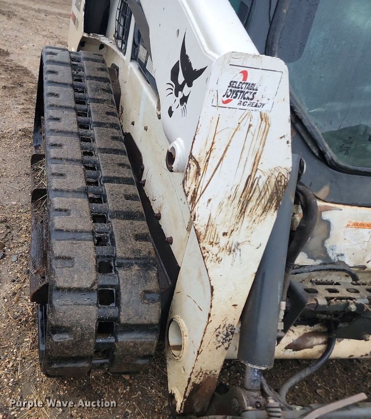 image for item JG9690 2016 Bobcat T590  skid steer loader