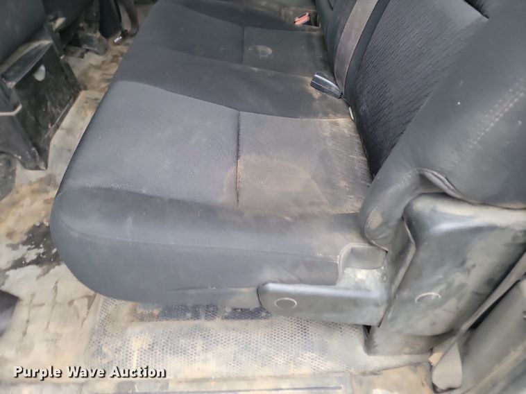 image for item JG9691 2010  Chevrolet Silverado 3500HD  Ext. Cab pickup truck