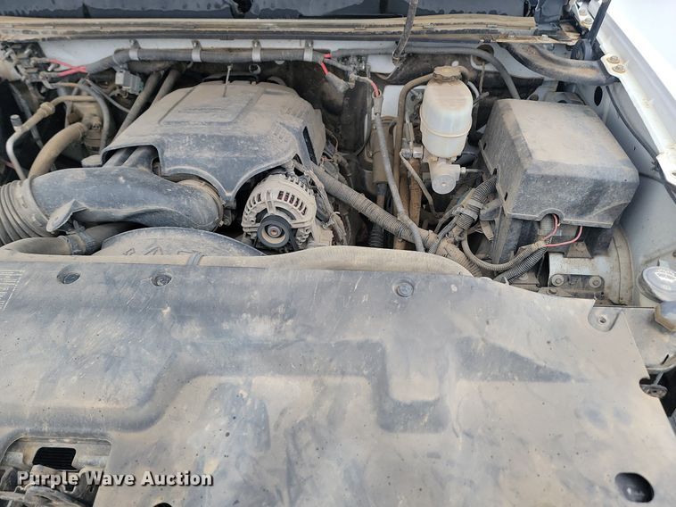 image for item JG9691 2010  Chevrolet Silverado 3500HD  Ext. Cab pickup truck