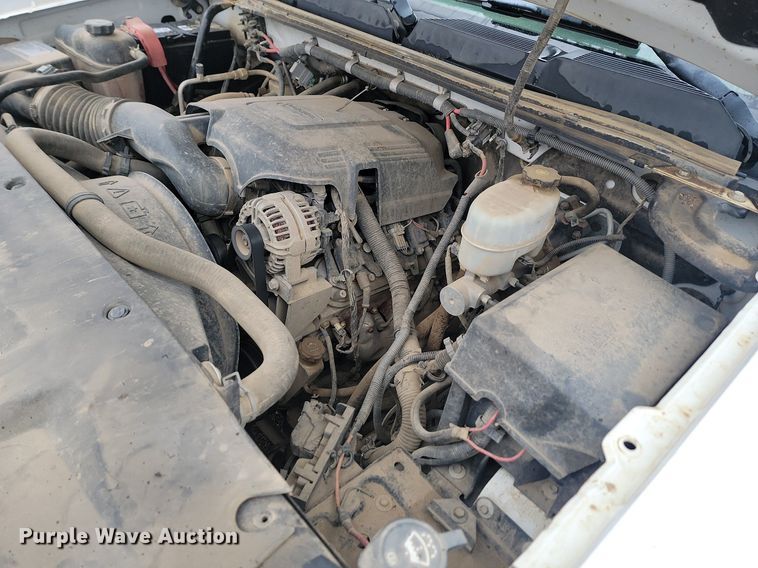 image for item JG9691 2010  Chevrolet Silverado 3500HD  Ext. Cab pickup truck