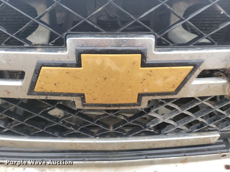 image for item JG9691 2010  Chevrolet Silverado 3500HD  Ext. Cab pickup truck