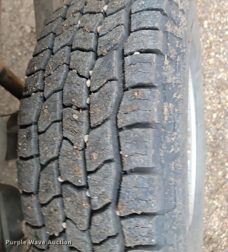 image for item JG9691 2010  Chevrolet Silverado 3500HD  Ext. Cab pickup truck