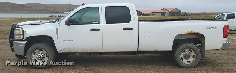 image for item JG9692 2013 Chevrolet Silverado 2500HD  Crew Cab pickup truck