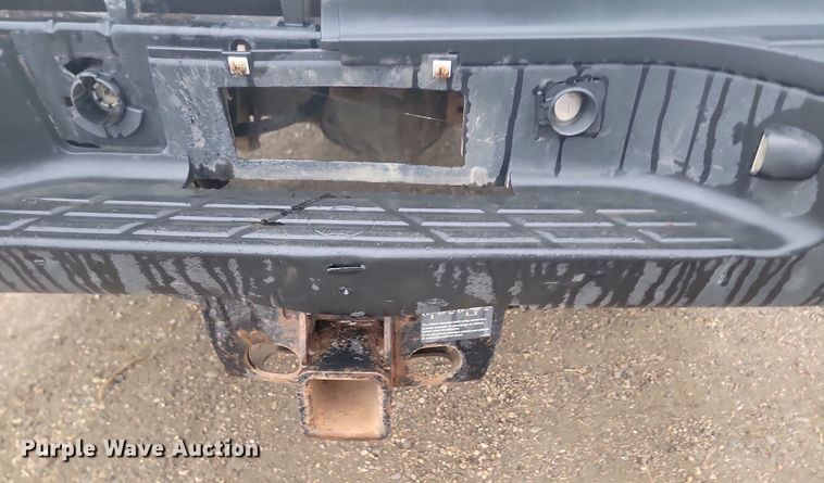 image for item JG9692 2013 Chevrolet Silverado 2500HD  Crew Cab pickup truck