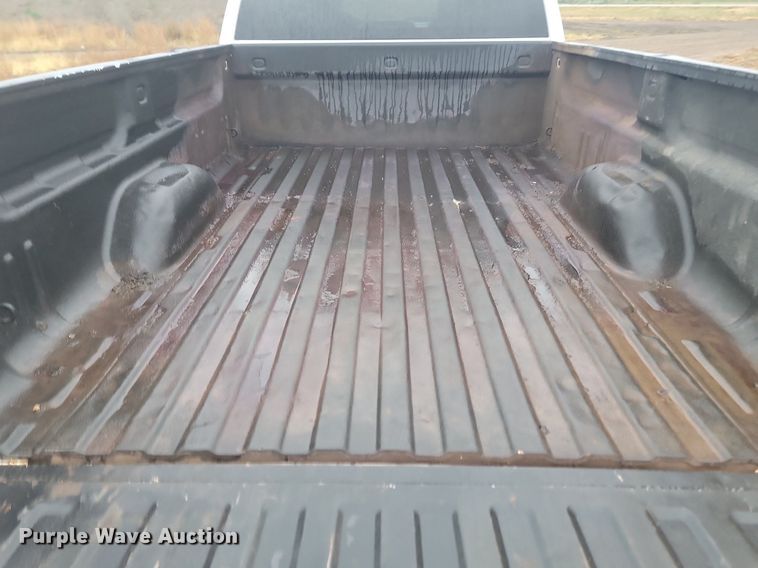 image for item JG9692 2013 Chevrolet Silverado 2500HD  Crew Cab pickup truck