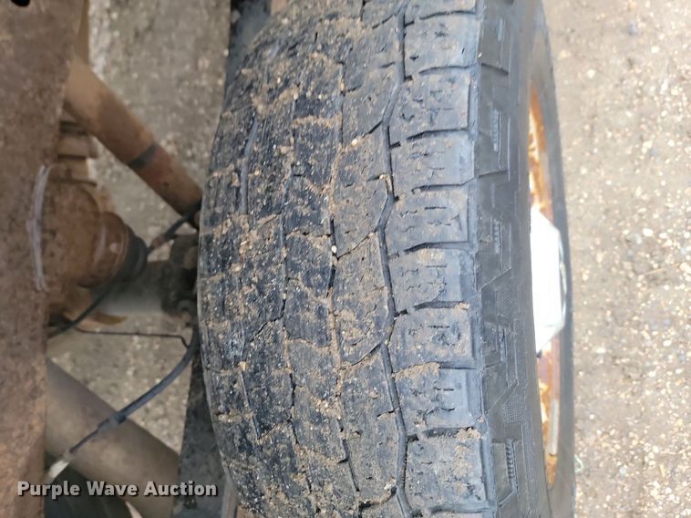 image for item JG9692 2013 Chevrolet Silverado 2500HD  Crew Cab pickup truck