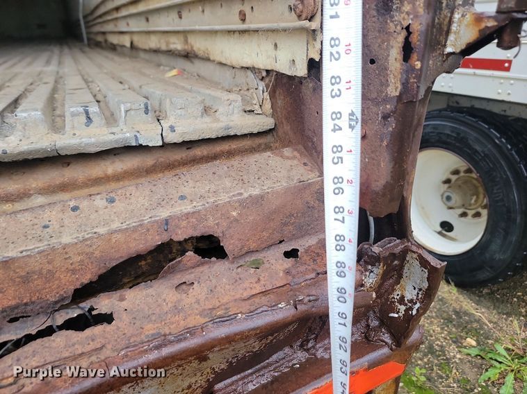 image for item JG9693 2004 Shop built  dry van trailer