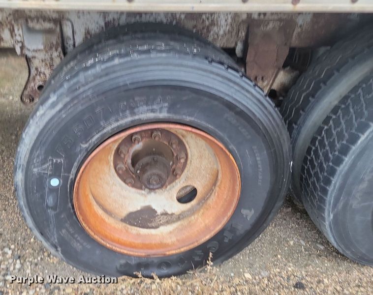 image for item JG9693 2004 Shop built  dry van trailer