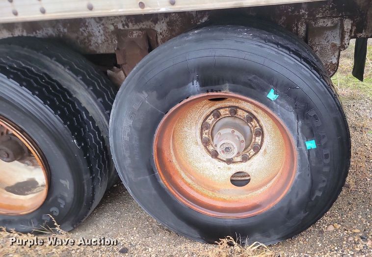 image for item JG9693 2004 Shop built  dry van trailer