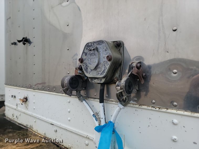 image for item JG9694 1988 Great Dane 701TZ1  mobile office