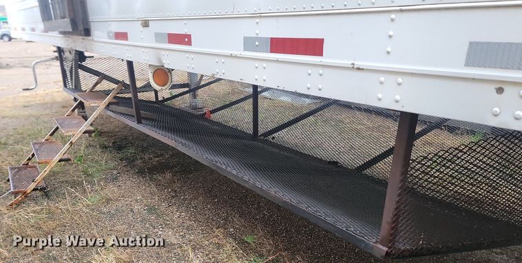 image for item JG9694 1988 Great Dane 701TZ1  mobile office