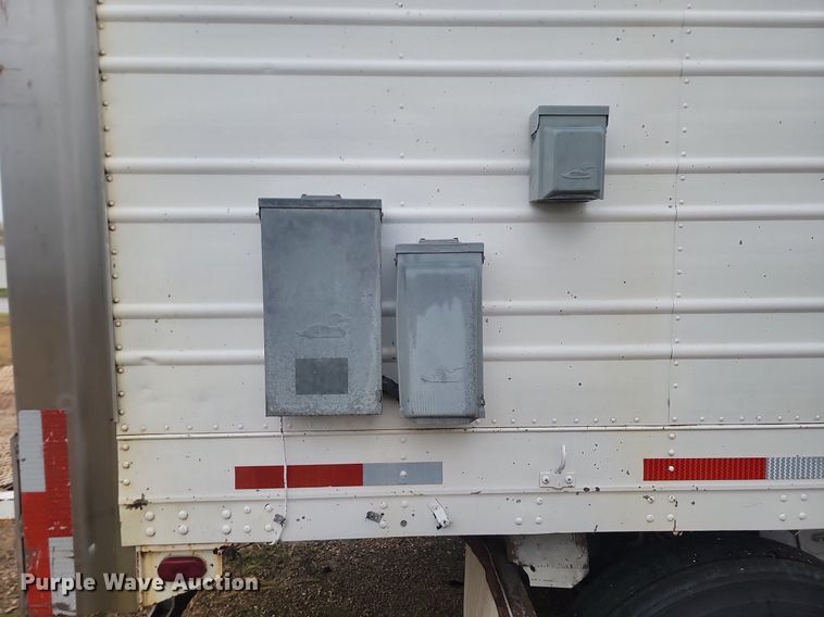 image for item JG9694 1988 Great Dane 701TZ1  mobile office