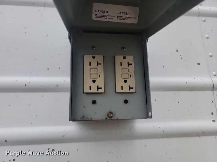 image for item JG9694 1988 Great Dane 701TZ1  mobile office