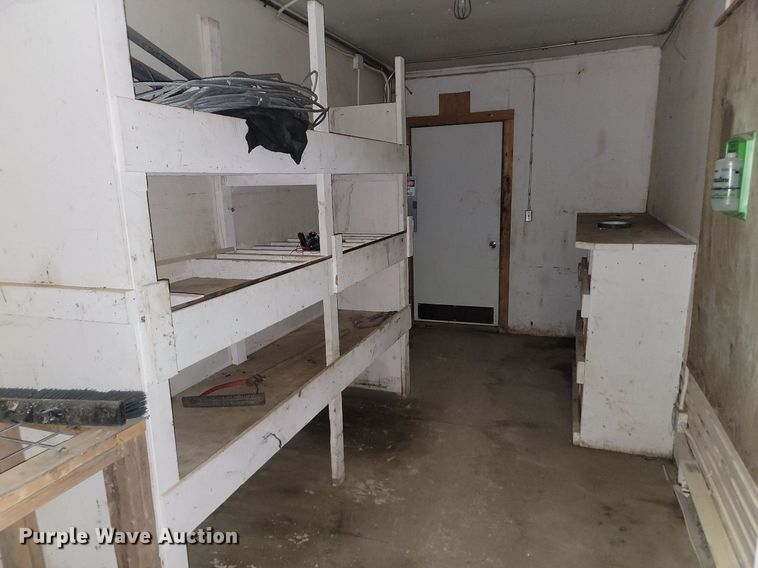 image for item JG9694 1988 Great Dane 701TZ1  mobile office